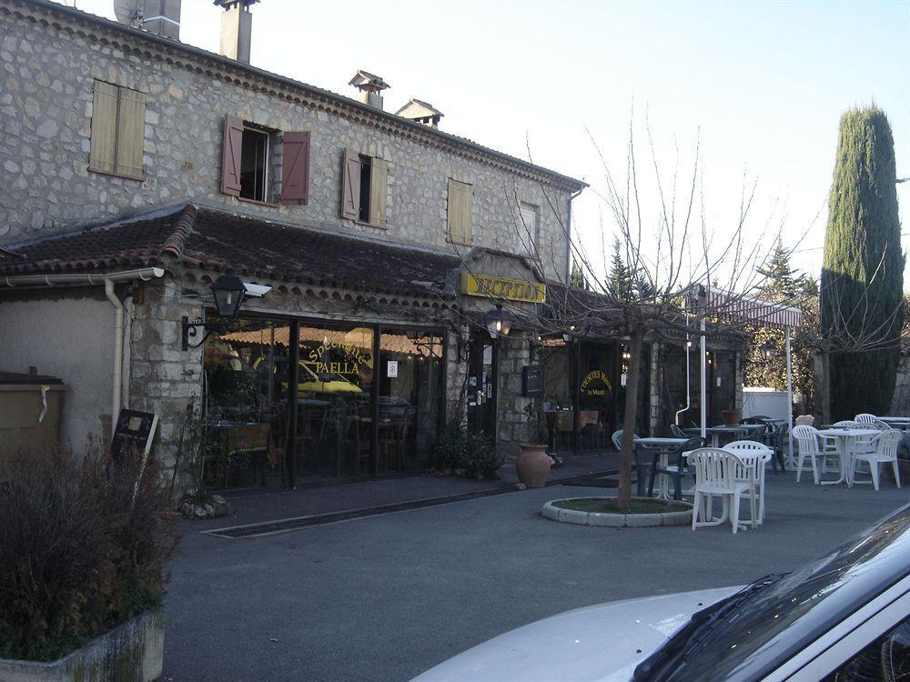 Le Relais Du Lac Hotel Montauroux Exterior photo